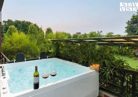 StayVista at Lily @ The Magnolia Farm w/ Indoor Pool & Jacuzzi