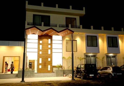 Shubh Mangal Garden and Resort