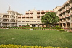 Hotel Surya, Azamgarh Hotel Surya, Azamgarh