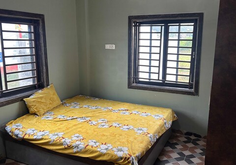 SPOT ON BABA BARFANI GUEST HOUSE