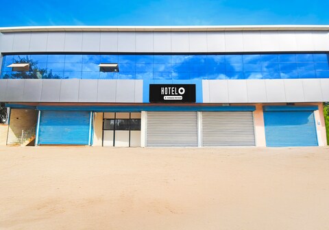 Hotel O Mana Camp Near Airport