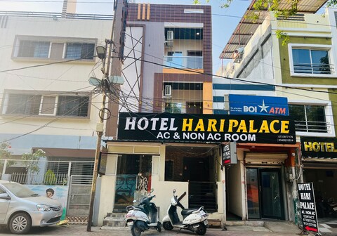 Hotel Hari Palace