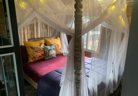 Woodpecker Estate Premium Tree house and Mountain view Rooms