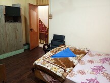 Lateef guest house, Srinagar Lateef guest house, Srinagar