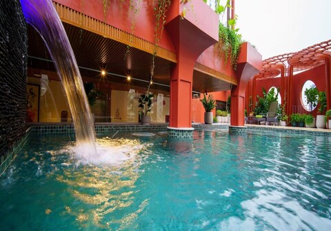 Me Saigon Boutique Hotel