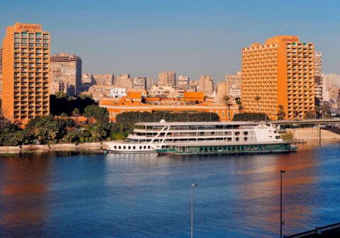 Cairo Marriott Hotel & Omar Khayyam Casino