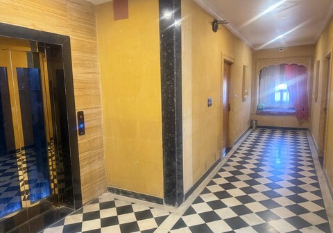 Hotel Golden Offbeat