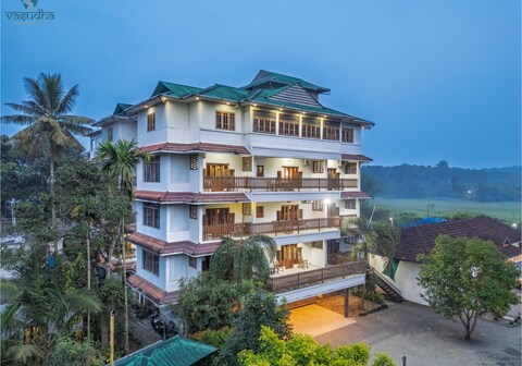 Elephant Route Resort