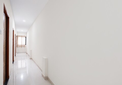 FabHotel Nutan Lodging