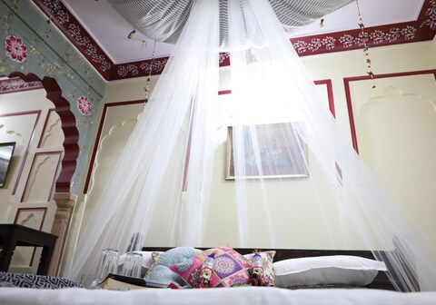 Prism Ultra Luxurious Staycation