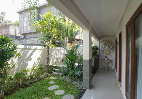 Capital O 2166 Elitya Stay