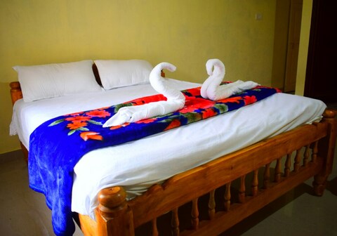 Elite Suite | Rooms & Wi-Fi