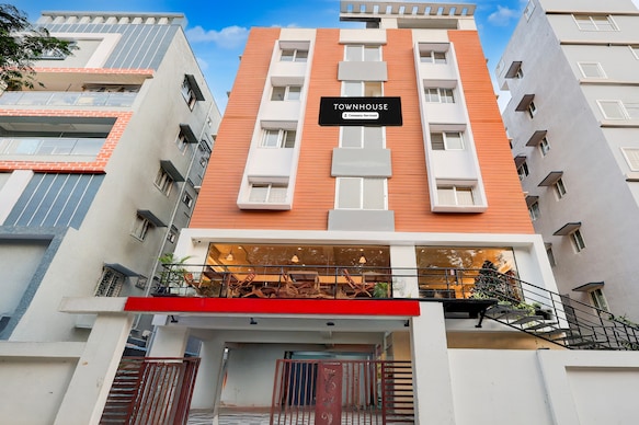 Super Townhouse MVP Sector With Kailasagiri Hill View