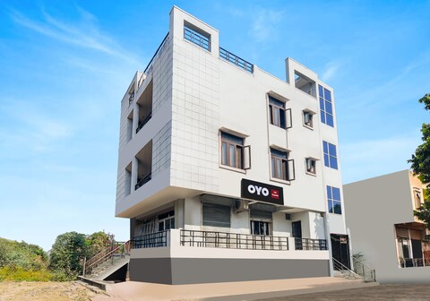 Hotel O Shri Ganesham