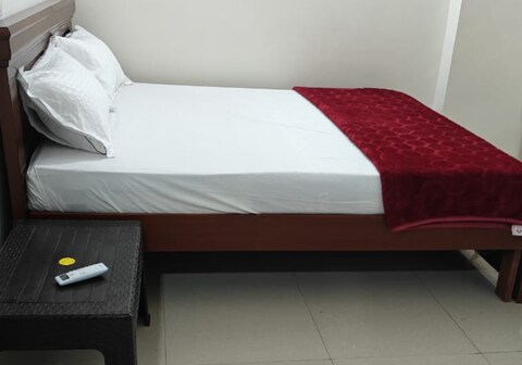 Vinayaka Guest House And CO LIVING