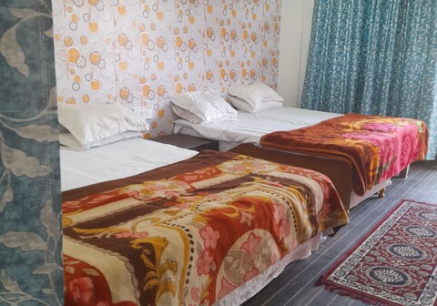 Somnath Guest House