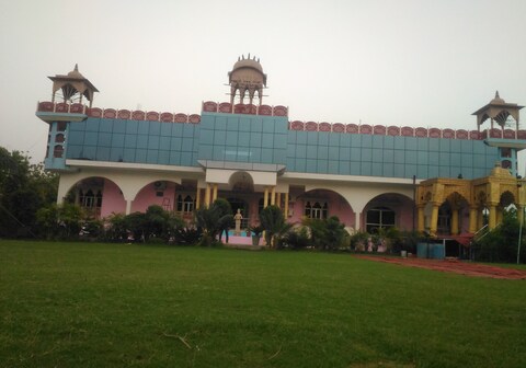 Hotel Dolly Resort