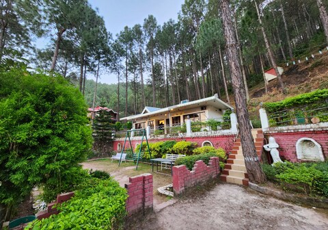 Pine Valley Resort | Rooms & Restaurant