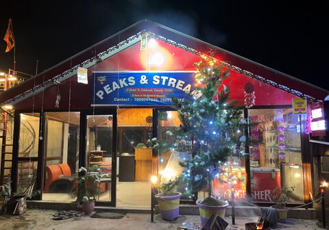 Peaks Streams Hotel   Restaurant