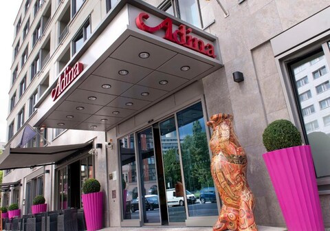 Adina Apartment Hotel Berlin Hackescher Markt
