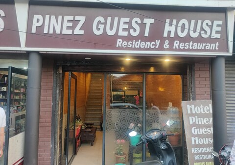Pinez Guest House