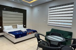 Hotel Super 7 - Near OP Jindal Global University, Sonipat Hotel Super 7 - Near OP Jindal Global University, Sonipat