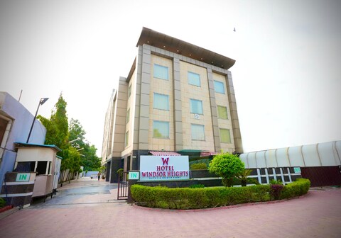 Hotel Windsor Heights - All Rooms with Air Purifier