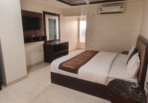 Royal Residency Near Airport