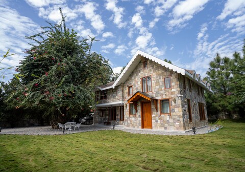 Villa Rayana