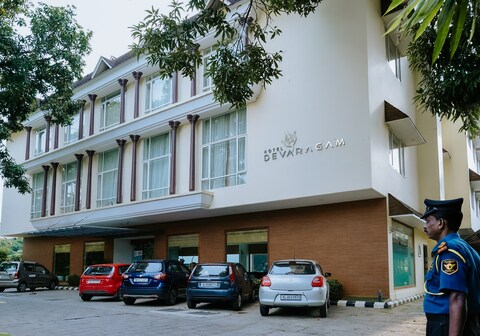 Hotel Devaragam by KP Namboodiris