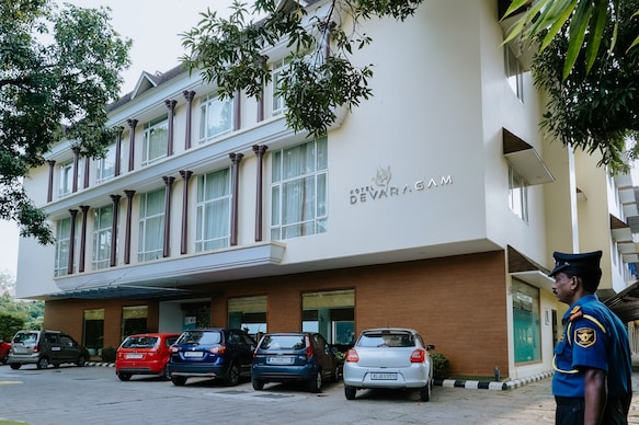 Hotel Devaragam by KP Namboodiris