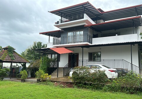 Varandah Villa  Karjat