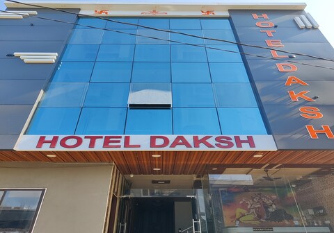Hotel Daksh