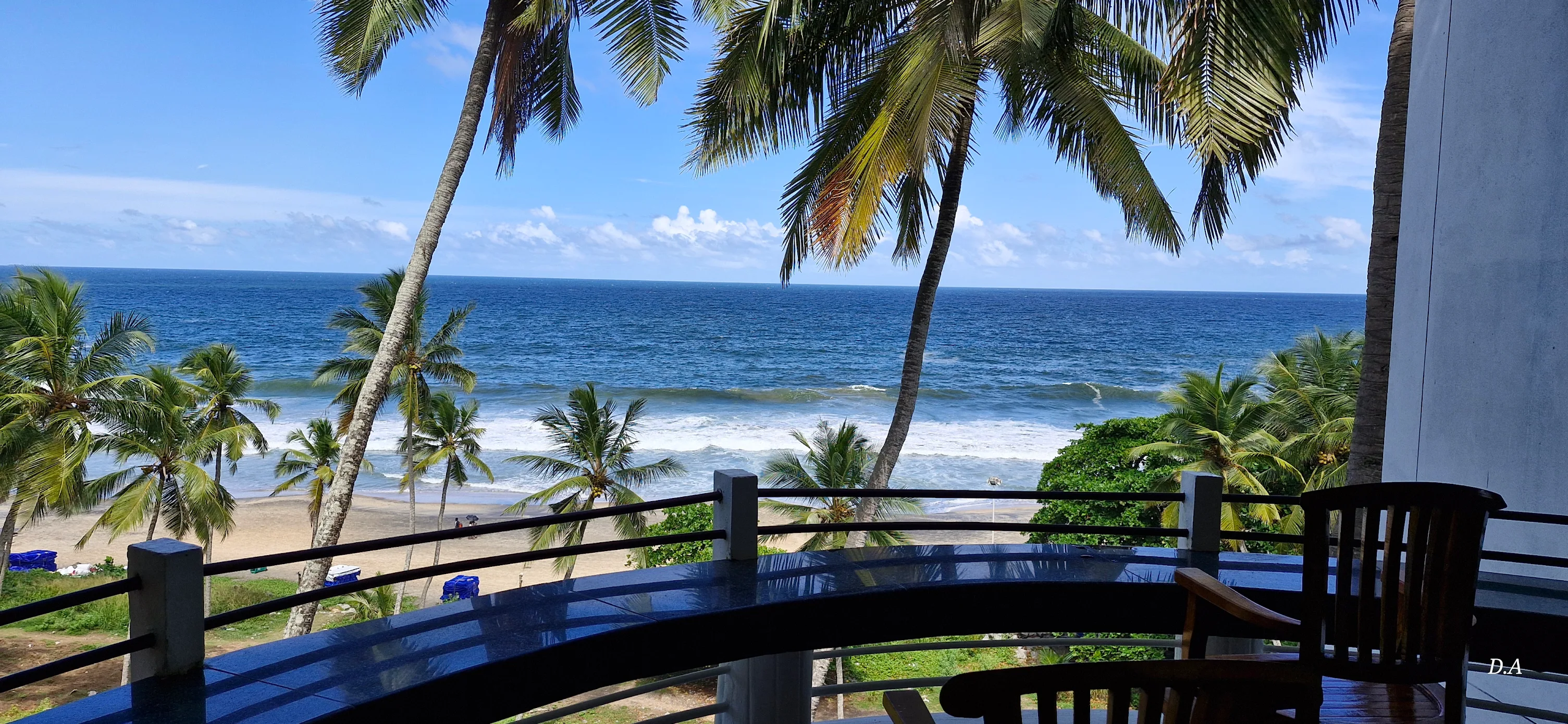 Thayil Kadaloram Luxury Suites