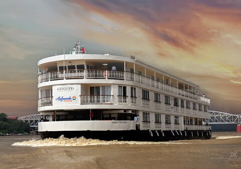 Gangotri - A Divine River Retreat