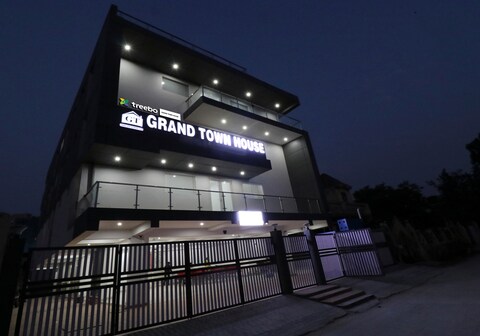 Treebo Grand Town House