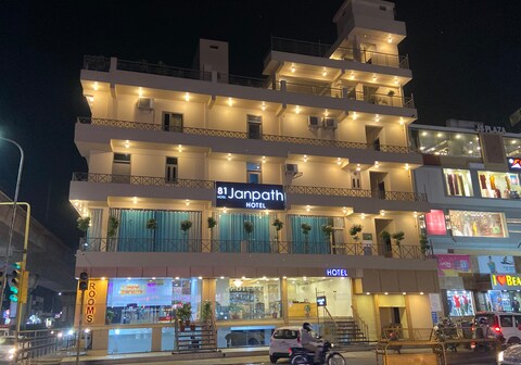 Hotel 81 Janpath