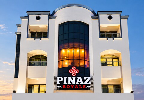 Pinaz Royale
