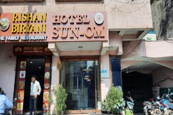 Hotel Sun-Om @ Raipur Railway Station, Raipur, Chhattisgarh Hotel Sun-Om @ Raipur Railway Station, Raipur, Chhattisgarh
