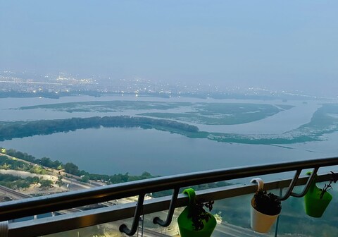 Cloud9 Stay At Supernova Noida