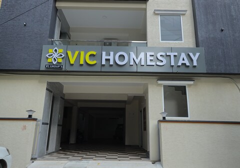VIC Homestay with 3BHK Apartment