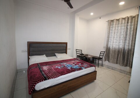 Hotel Classic Bar & Restaurant