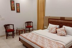 Indee Home | Rooms & Caretaker, Delhi Indee Home | Rooms & Caretaker, Delhi