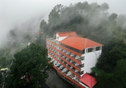Clarks Collection, Lansdowne