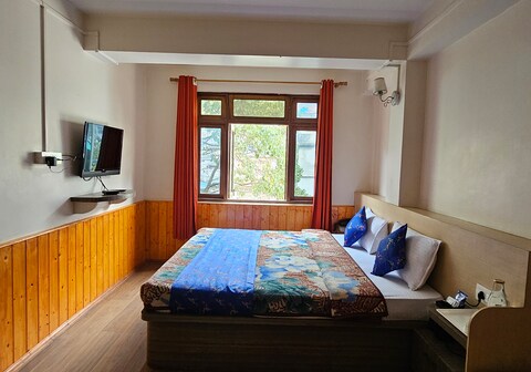 Hotel Totola Residency