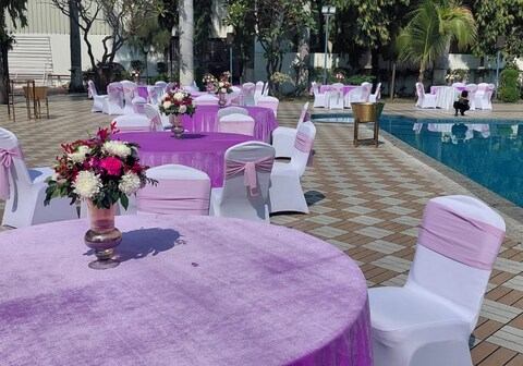 LANDMARK RESORT