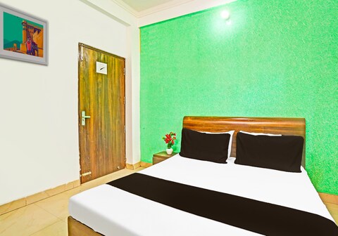 Hotel O Paradise Residency