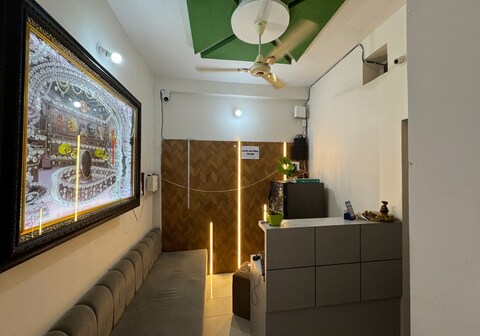 Hotel Shiv Matra