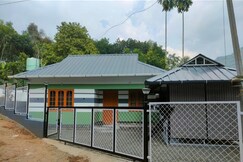 THE SERENE COTTAGE, Munnar THE SERENE COTTAGE, Munnar