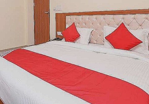 Hotel O Fabulous Inn Near Pvr Ansal Plaza Greater Noida